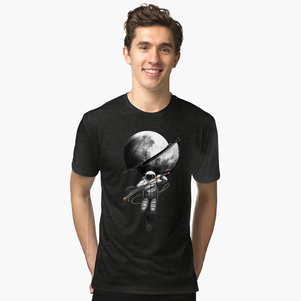 astronaut samurai cutting the moon tshirt by andremuller redbubble astronaut samurai cutting the moon tshirt by andremuller redbubble