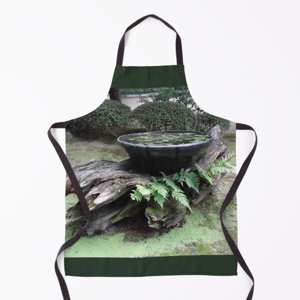 Artikelvorschau, Schöne Wasserschale auf einem Baumstammsockel entworfen und verkauft von cuisinecat2.