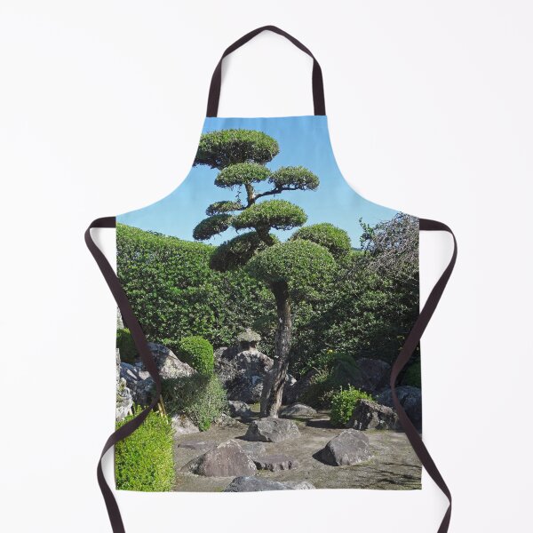 Artikelvorschau, Baum in einem Samurai-Garten in Japan entworfen und verkauft von cuisinecat2.
