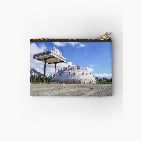 Artikelvorschau, Verlassen - Inzwischen in Alaska von Sparklepyre entworfen und verkauft von SparklePyre.