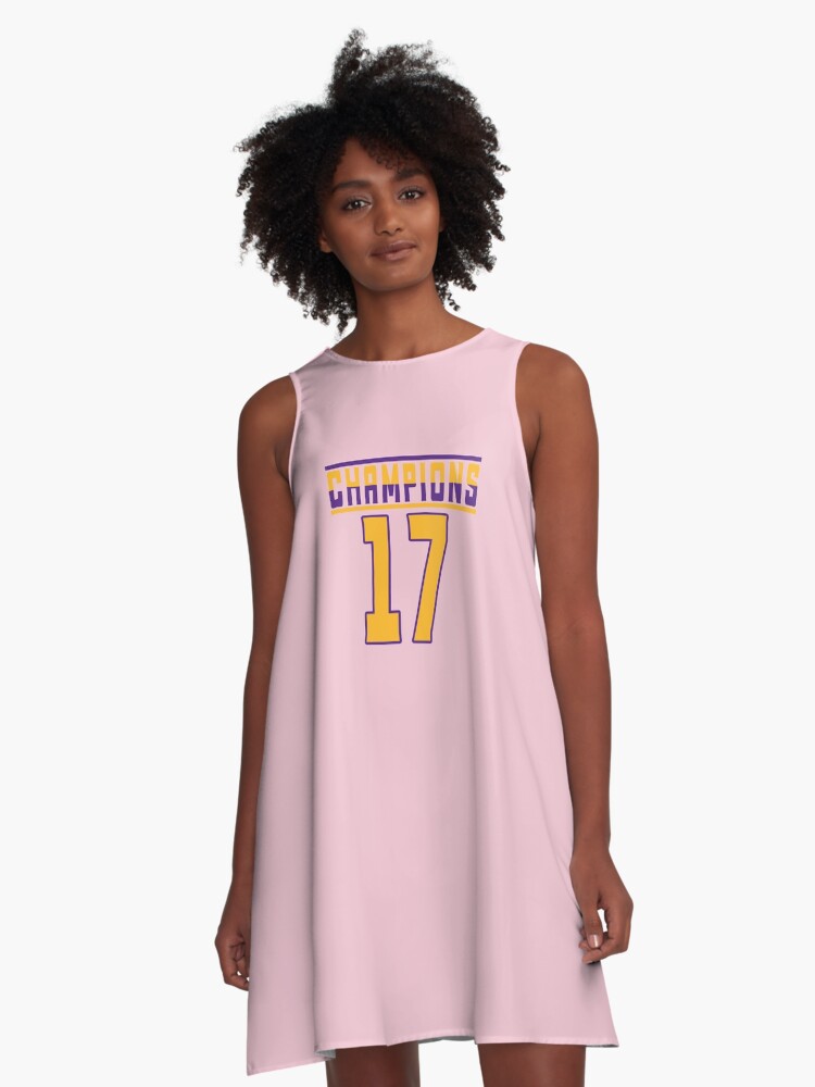 Lakers 2024 women's outfit