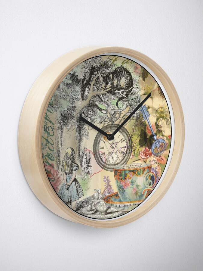 Alice in Wonderland Clock. Cheshire Cat Clock. Alice in Wonderland