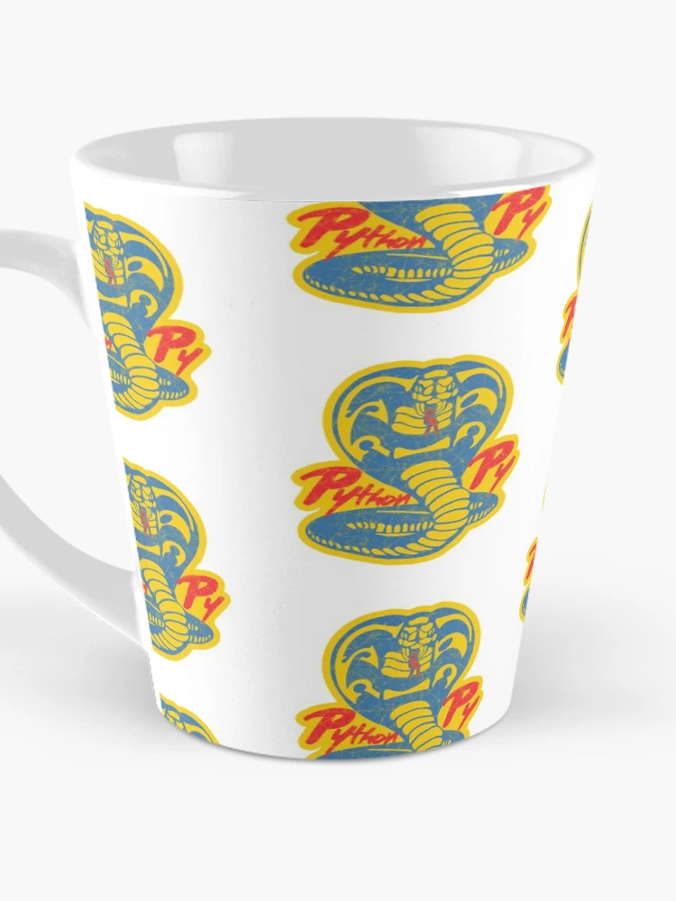 Aperçu 3 sur 4. Mug à café avec l'œuvre Python Py créée et vendue par WCP Store.