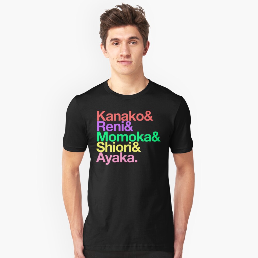 Momoclo goes Helvetica Slim Fit T-Shirt