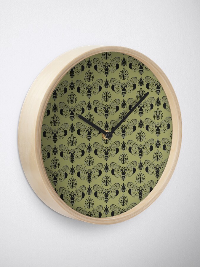Alternate view of Spotted Lanternfly Stack Clock