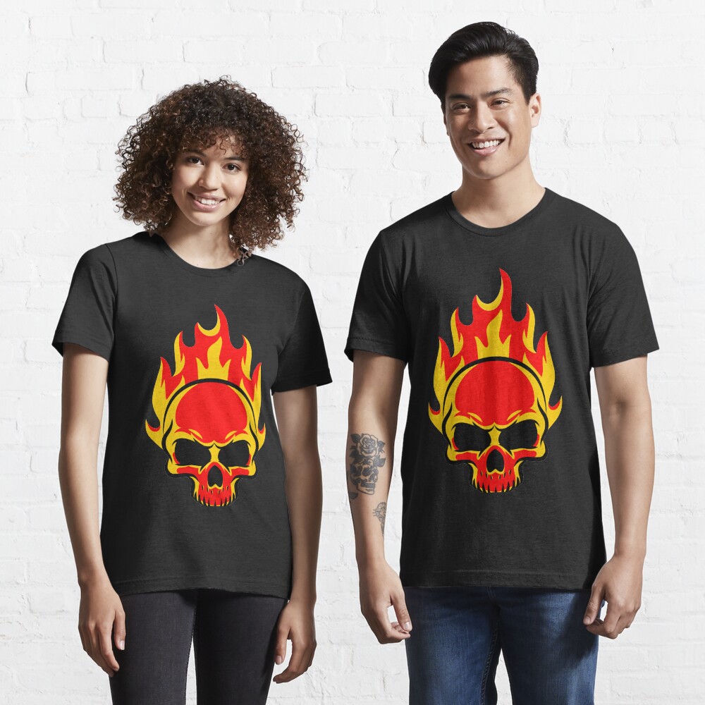 Skull is on fire Essential T-Shirt