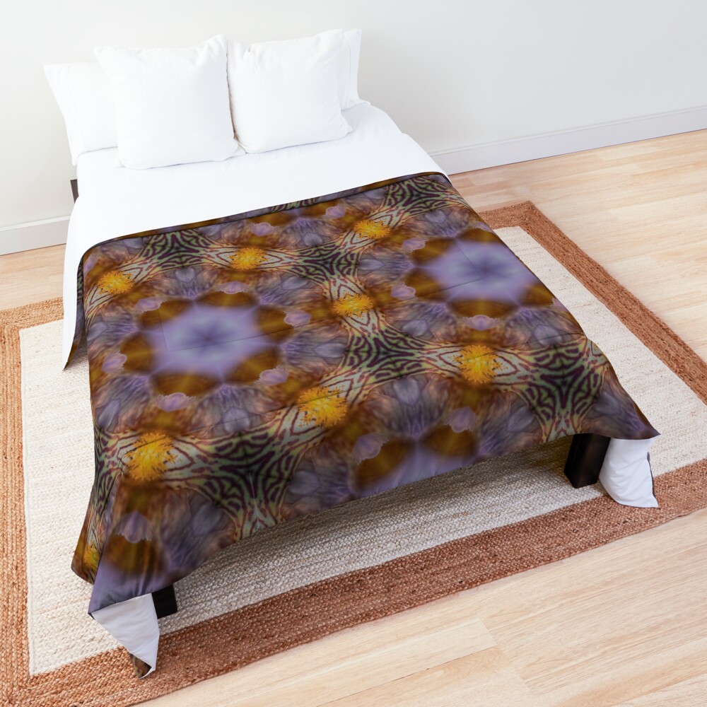 Flower kaleidoscope Comforter