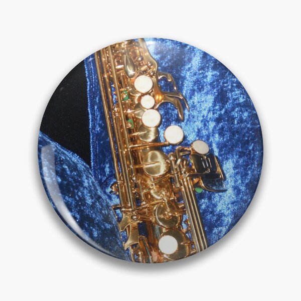 Artikelvorschau, Entspannen Sie sich mit einem Saxophon entworfen und verkauft von BlueMidnight.