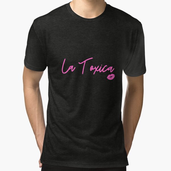 YO SOY LA TOXICA PLAYERA NEGRA / BLACK T-SHIRT