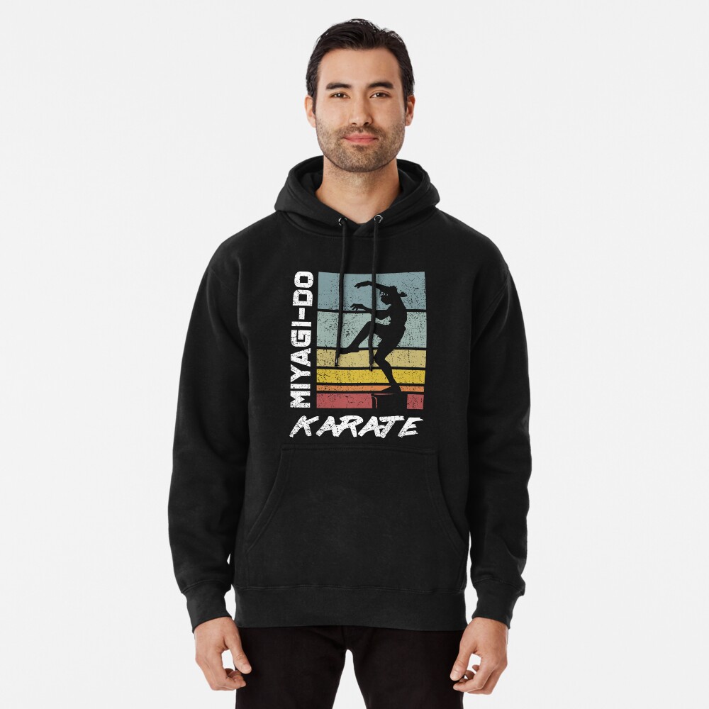 Karate sweatshirt discount