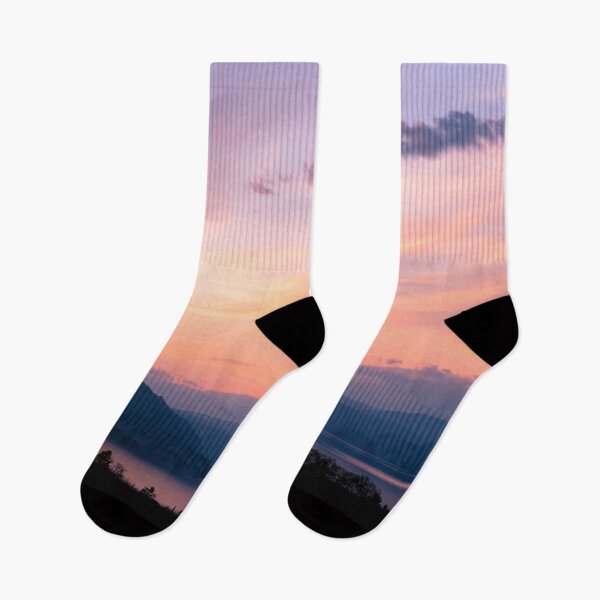 Artikelvorschau, Sonnenuntergang Himmel über Okanagan See entworfen und verkauft von Amy Mitchell.