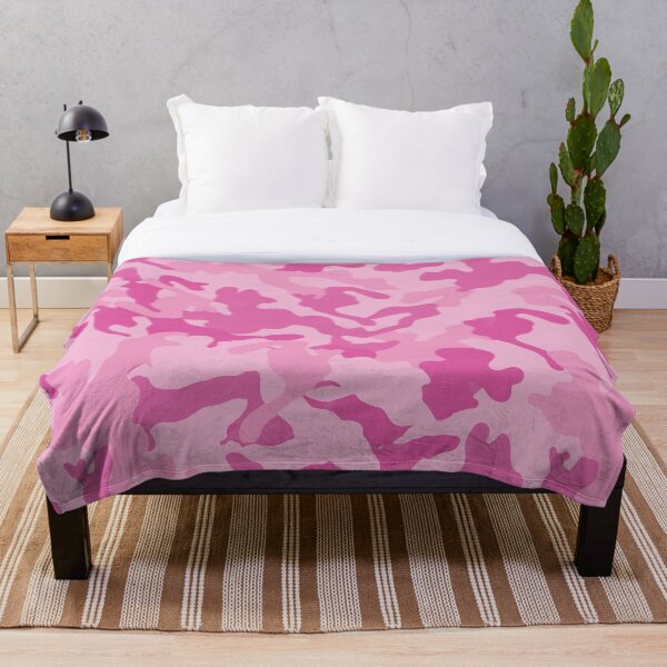 Item preview, Camuflaje rosa | Diseño de patrón de camuflaje militar designed and sold by TheWalnut.
