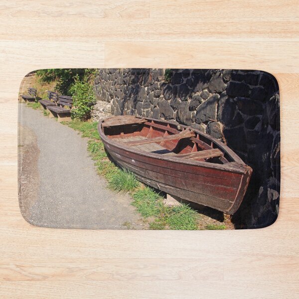 Item preview, stranded boat designed and sold by tada-leipzig.