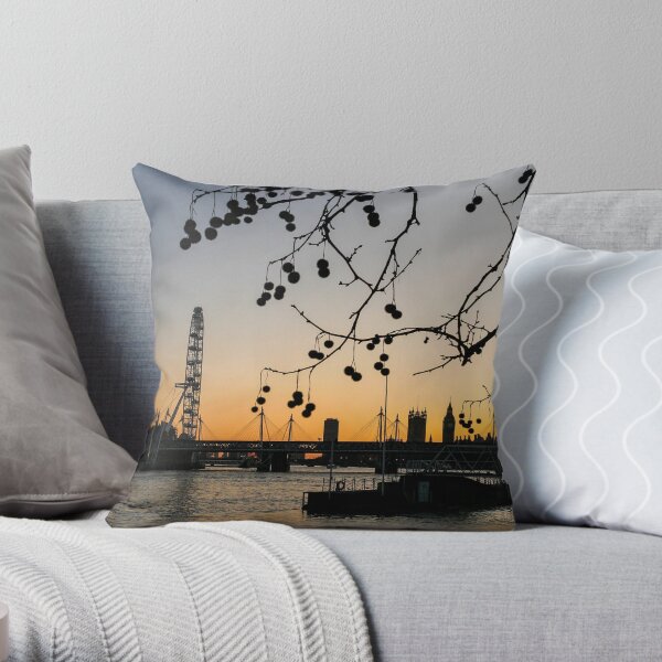 River Thames London Winter Sunset Throw Pillow