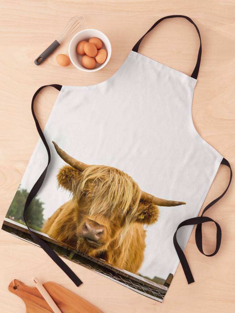 Cheeky Moo, Highland Cow Apron for Sale by Jane Stanley