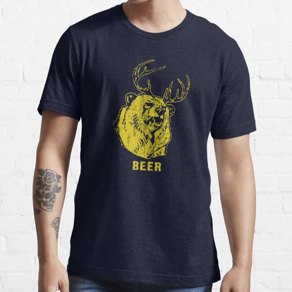  Shooting Deer and Drinking Beer- Hunting Life T-Shirt : Clothing,  Shoes & Jewelry