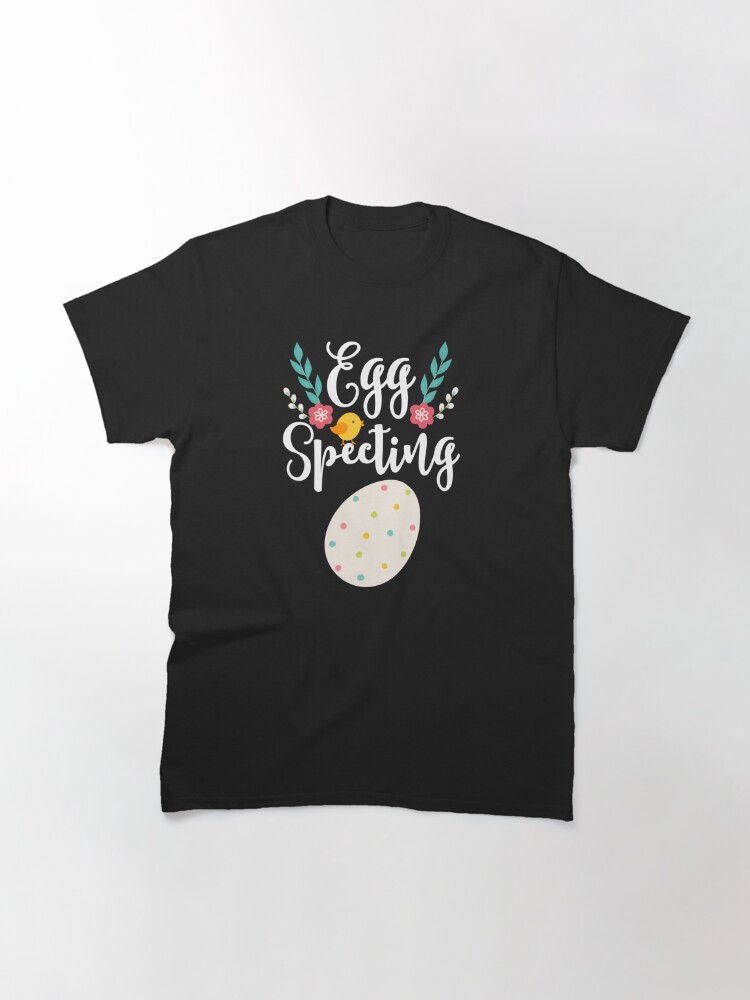 Disover Egg Specting Pregnancy Announcement Pregnant Easter  Classic T-Shirt