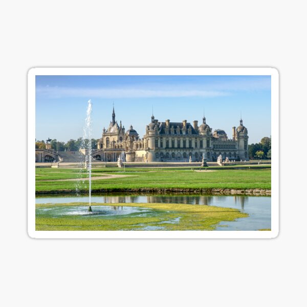 Artikel-Vorschau von Blick auf das Chateau de Chantilly vom Garten Le Notre - Frankreich, designt und verkauft von Ulysse Pixel.
