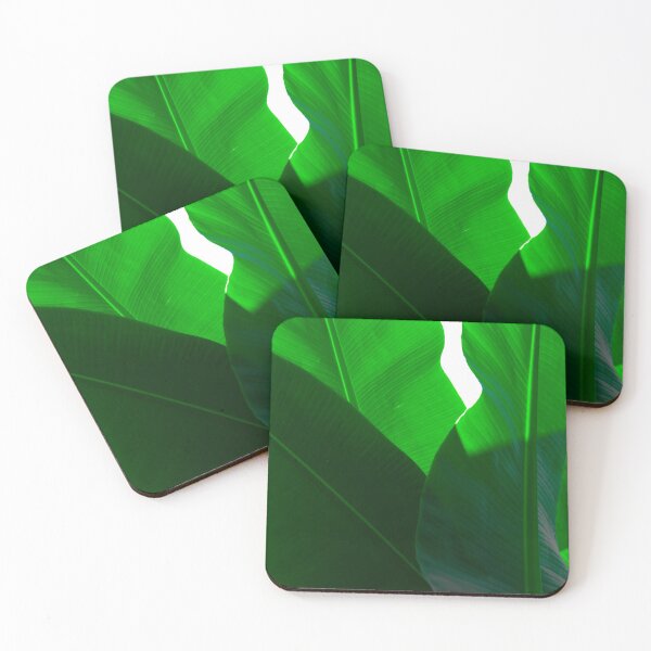 Item preview, Hojas de plátano tropicales frescas, brillantes, verdes. designed and sold by JellyBeenzz.