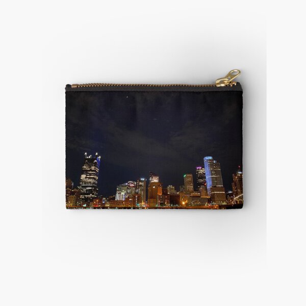 Item preview, El horizonte de la ciudad designed and sold by edenfletcher.