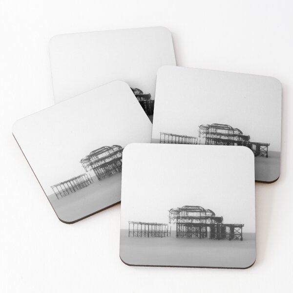 Artikelvorschau, Monochromer West Pier, Brighton entworfen und verkauft von Adrian Rowley.