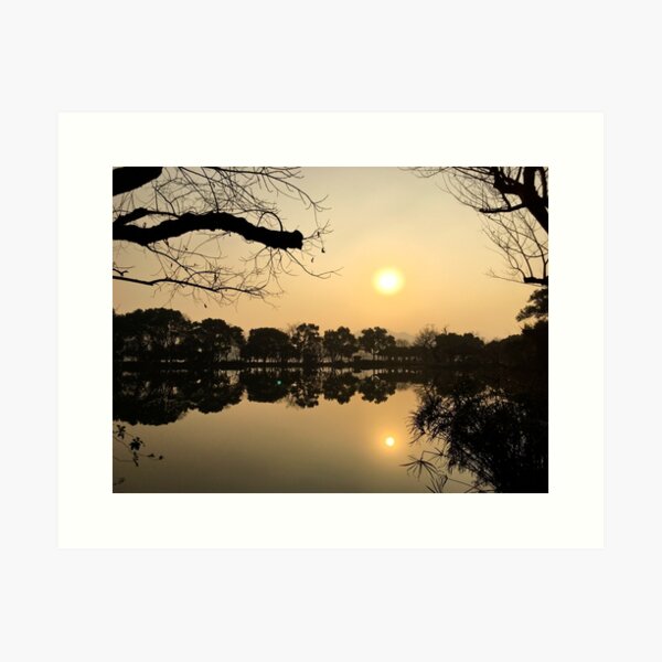 Aperçu de l'œuvre Le coucher du soleil créée et vendue par Simone Maynard.