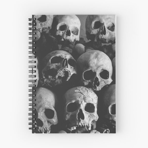 Item preview, Haunting Skull pattern designed and sold by PhoeniXDreamer.