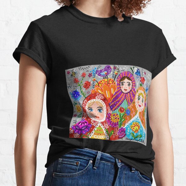 Pretty Ladies in the garden Classic T-Shirt