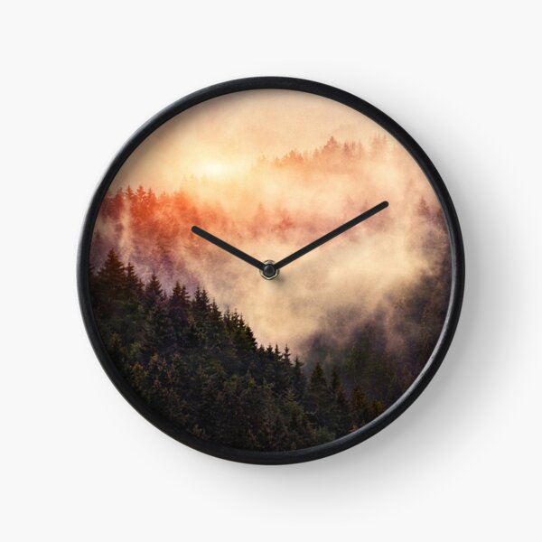 Vista previa del artículo con la obra «In My Other World // Sunrise In A Romantic Misty Foggy Autumn Fairytale Wilderness Forest With Trees Covered In Fog And Sunlight», diseñado y vendido por Tordis Kayma.