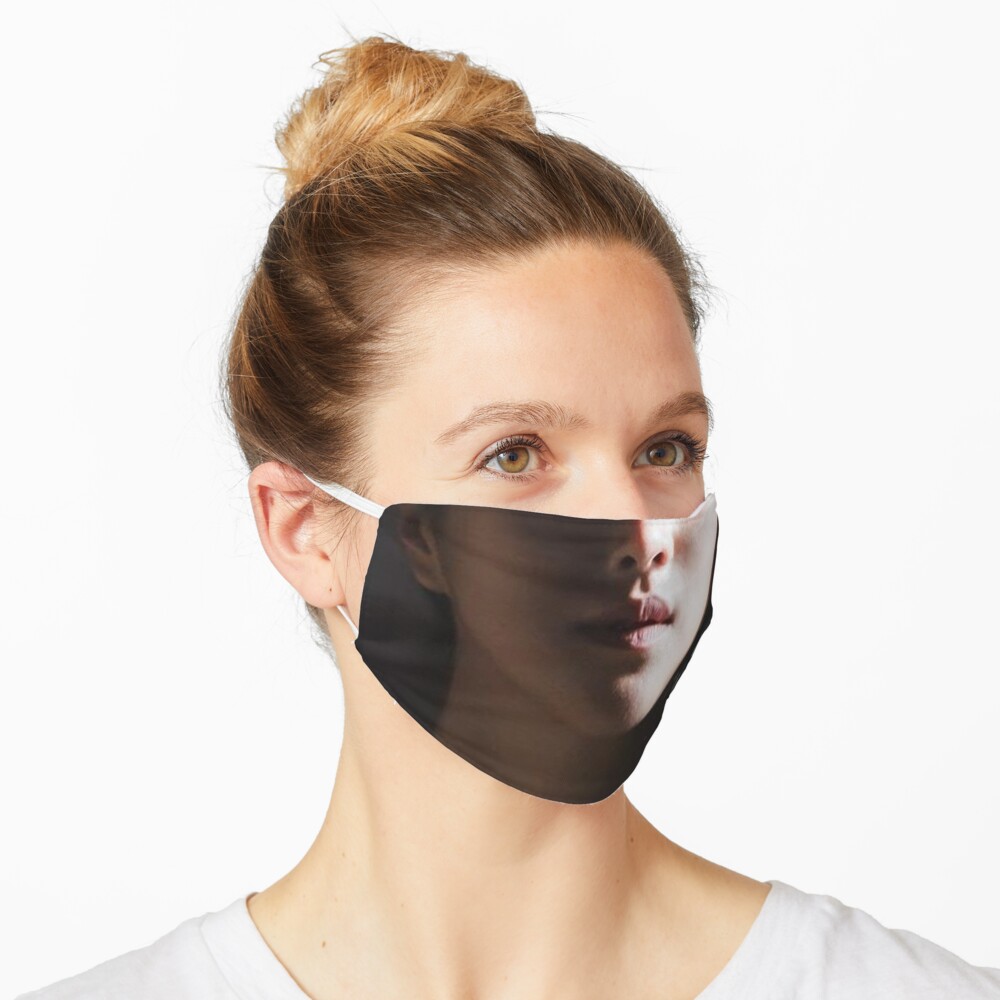 Polaroid - It's Okay to Not Be Okay - Seo Yea Ji Mask