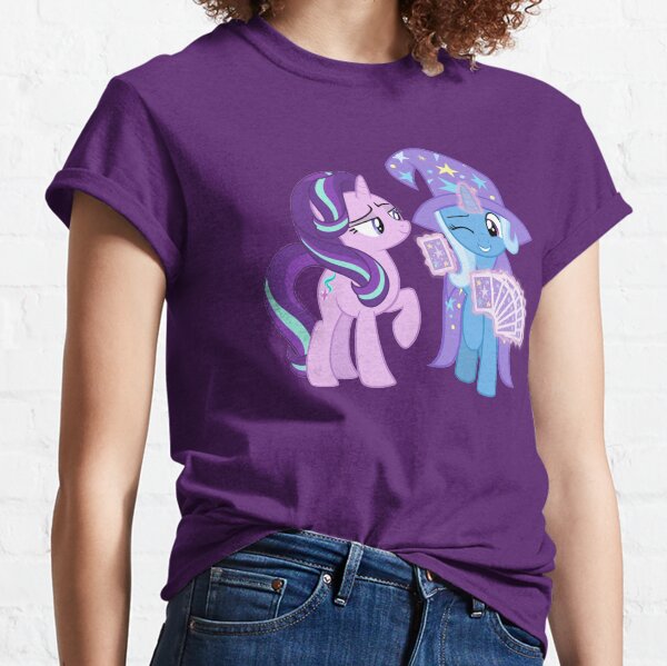 Freunde in Magie Classic T-Shirt