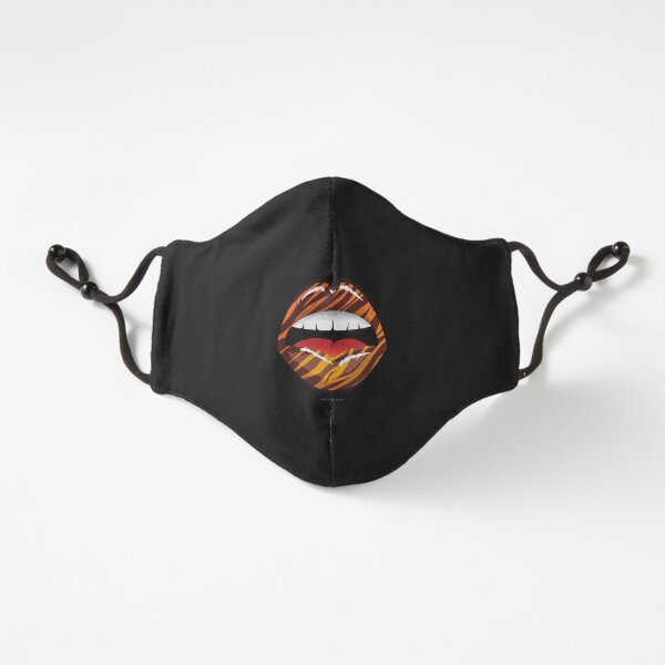 State Of Slay™ - Tiger Lips Blk Fitted 3-Layer