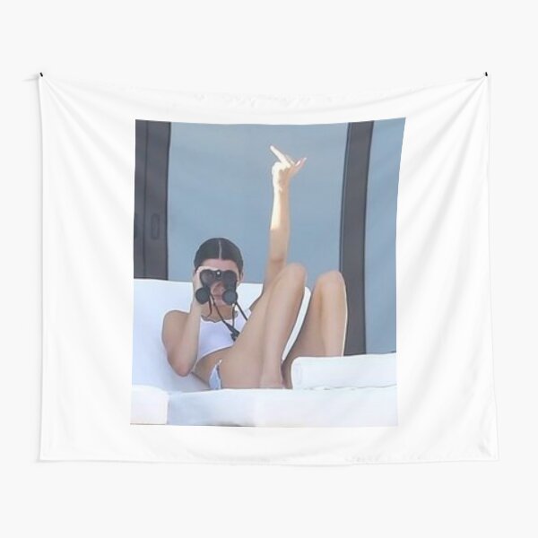 Aperçu de l'œuvre Kendall Jenner créée et vendue par Mysticks04.