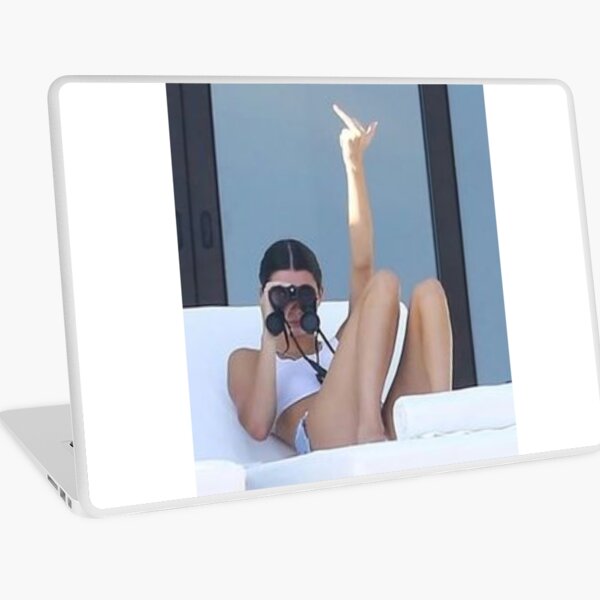 Aperçu de l'œuvre Kendall Jenner créée et vendue par Mysticks04.