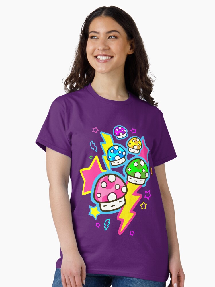 Imagen 2 de 7, Camiseta clásica con la obra Hongos Mágicos, diseñada y vendida por FotoLibreStudio.