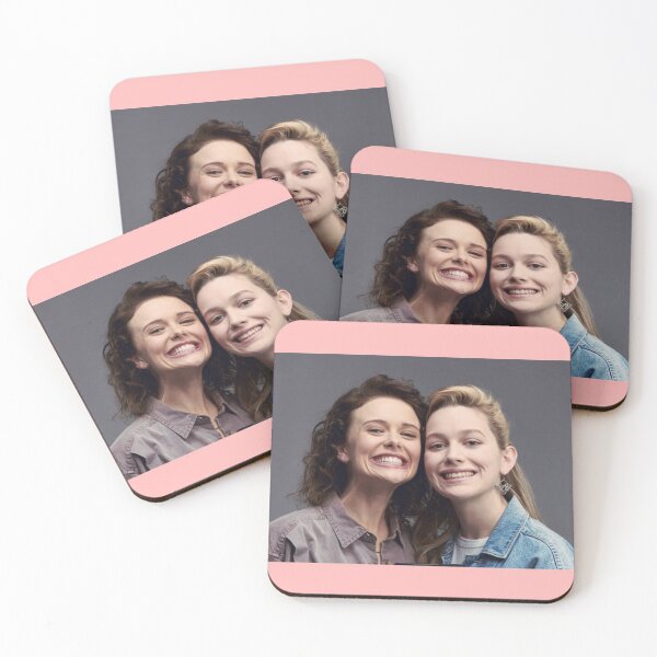 Artikelvorschau, Jamie und Dani Photoshoot 4 | Bly Manor | Damie | Dani Clayton | Victoria Pedretti | Amelia Eve entworfen und verkauft von smolsawyer.