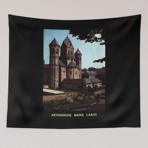 Aperçu de l'œuvre Abteikirche Maria Laach poster retro créée et vendue par CorasPosters.