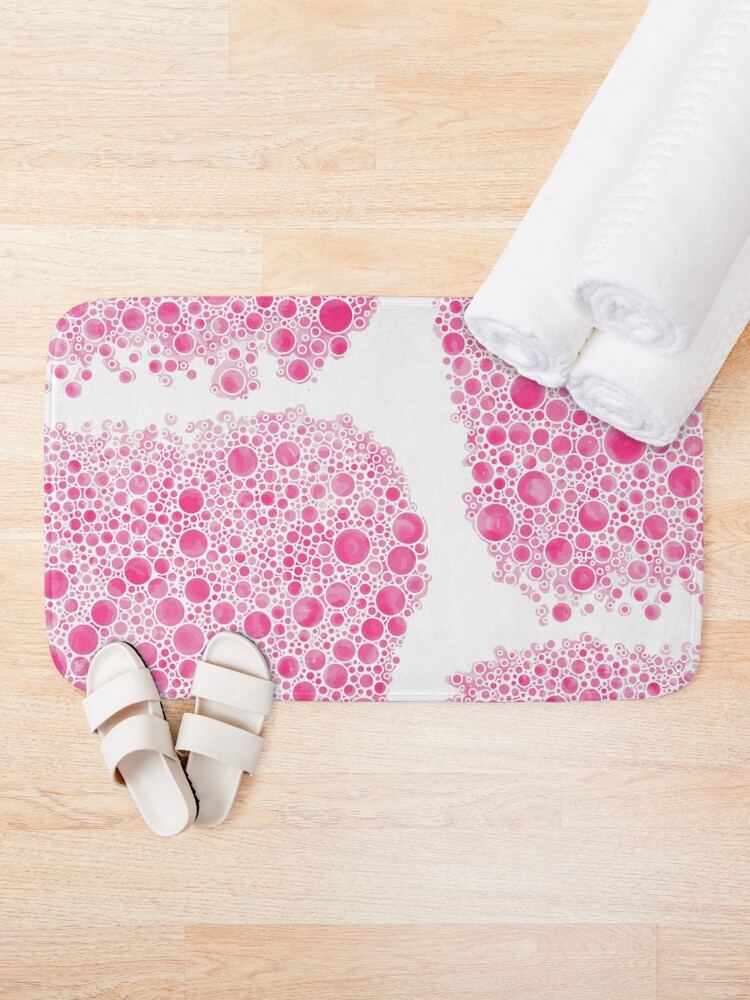 Alternate view of Cluster Bow Bubbles Bath Mat