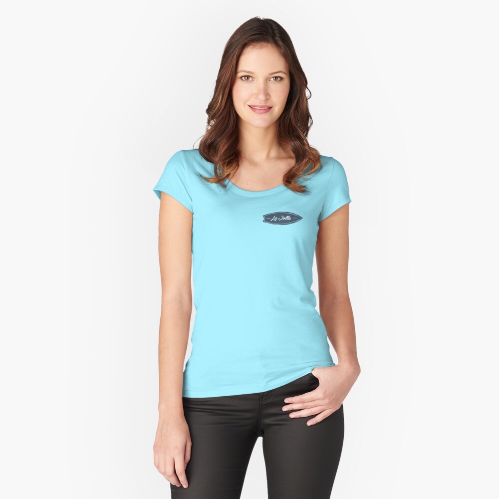 Aperçu de l'œuvre T-shirt échancré créée et vendue par divotomezove.