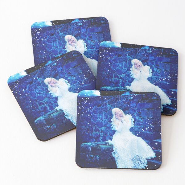 Item preview, the white queen designed and sold by Redreaming.