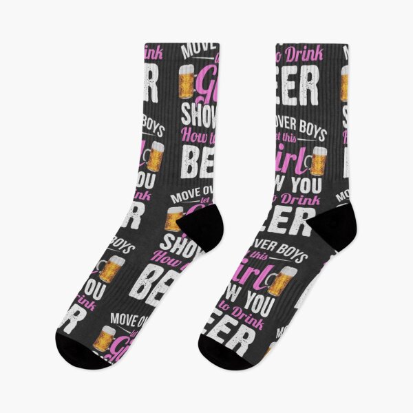 Aperçu de l'œuvre LES FILLES BUVENT DE LA BIÈRE 2 créée et vendue par CCCREW.