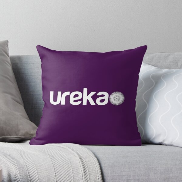 ureka: earth heart community - logo (white) Throw Pillow