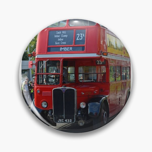 Aperçu de l'œuvre Vintage bus AEC Londres à Imber créée et vendue par Random Railways.