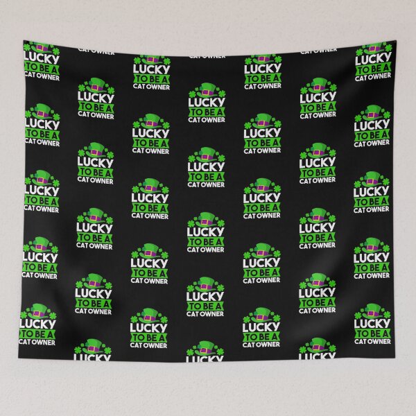 Aperçu de l'œuvre Chanceux d'être un propriétaire de chat - cadeaux de propriétaire de chat, cadeau de jour de St Patrick pour propriétaire de chat créée et vendue par MrElgo.