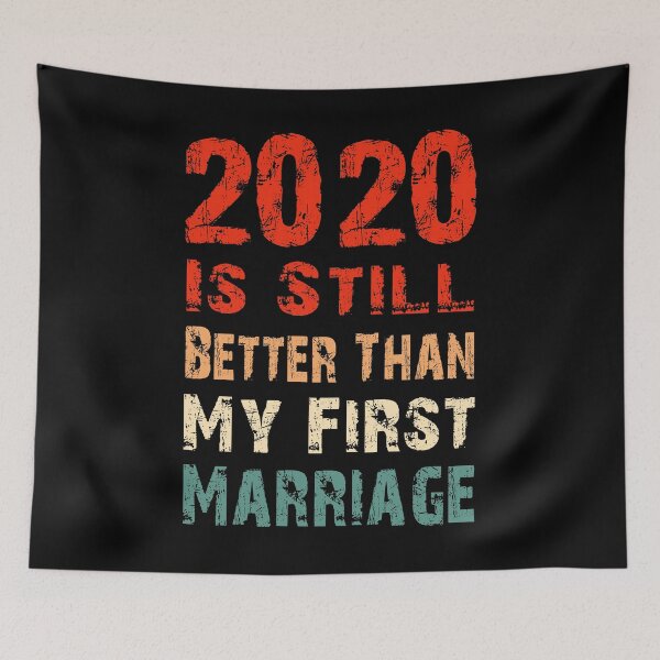 Item preview, 2020 es aún mejor que mi primer regalo de fiesta divertida de matrimonio designed and sold by HeroTee.