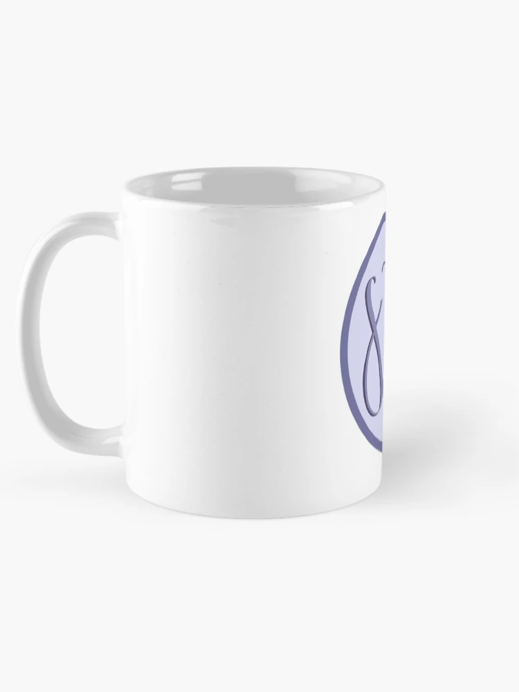 Aperçu 5 sur 6. Mug à café avec l'œuvre Script SLP créée et vendue par Kallie Haritopoulos.
