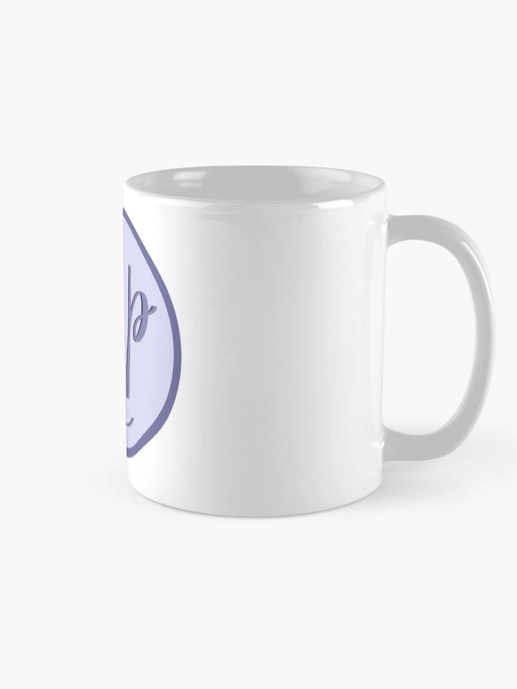 Aperçu 3 sur 6. Mug à café avec l'œuvre Script SLP créée et vendue par Kallie Haritopoulos.