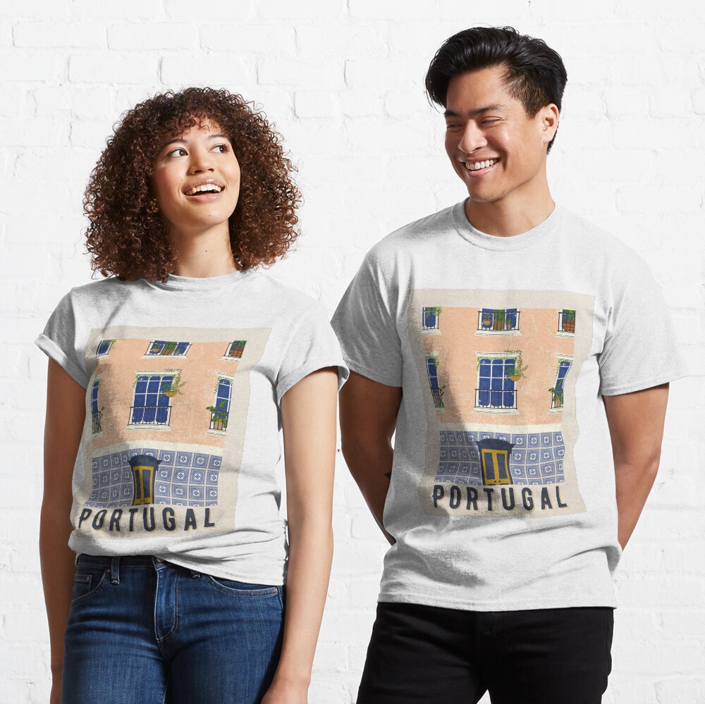 Artikel-Vorschau von Classic T-Shirt, designt und verkauft von ChayanLewis.