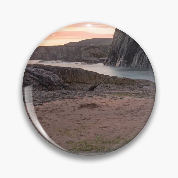 Artikelvorschau, Ballintoy, Co. Antrim, Nordirland entworfen und verkauft von Zdrojewski.