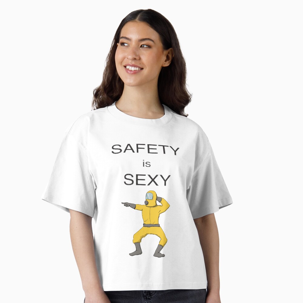 Artikel-Vorschau von Boxy T-Shirt, designt und verkauft von ahess101.